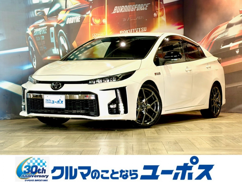 トヨタ プリウスPHV Sナビパッケージ　GRスポーツ　Tコネクト11.6インチSDナビ（BT/USB/AUX/フルセグTV）バックカメラ　セーフティセンスP　急速充電　GR専用ダークスパッタリング18インチアルミホイール