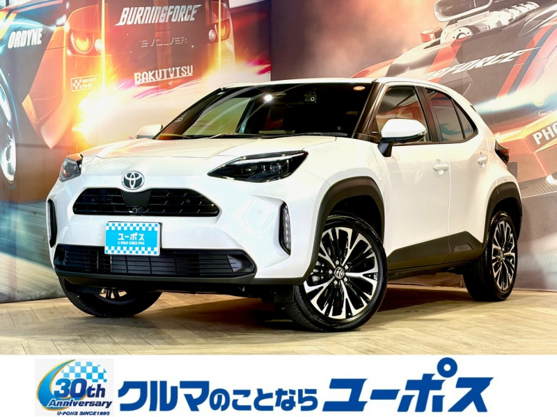 トヨタ ヤリスクロス ハイブリッドZ OP10年保証対象車　純正メモリーナビ（BT／USB／HDMI）パノラミックビューモニター　トヨタセーフティーセンス　BSM　D席パワーシート　前席シートヒーター　ハーフレザーシート　前後ドラレコ