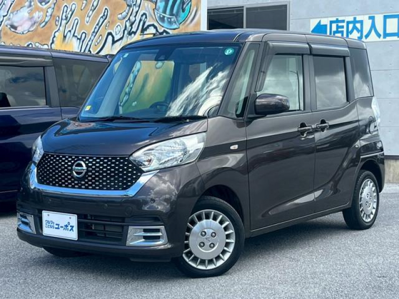 日産 デイズ ルークス ボレロ　OP5年保証対象車両　純正SDナビ（CD／DVD／Bluetooth／フルセグ）バックモニター／360°モニター　アイドリングストップ　運転席シートヒーター　ステアリングスイッチ　コーナーセンサー