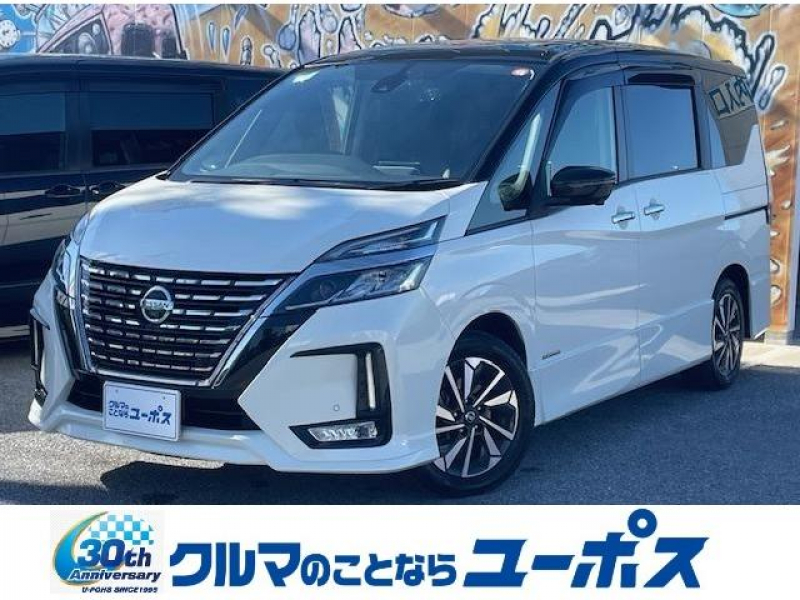日産 セレナ ハイウェイスターG　フリップダウンモニター　両側パワースライドドア　デジタルインナーミラー　アイドリングストップ　クルーズコントロール　コーナーセンサー　ドライブレコーダー　Strada9インチナビ　長期保証プランあり