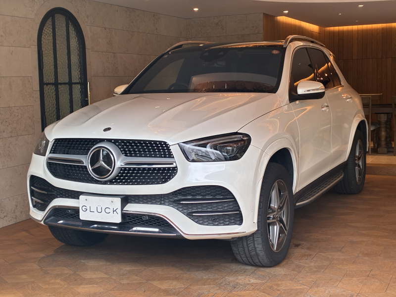 メルセデスベンツ GLE GLE450 4マチック スポーツ(ISG) 4WD  マイルドハイブリッド　パノラミックスライディングルーフ　レザーシート　Burmesterサラウンド　360度カメラシステム　禁煙車　20インチAW