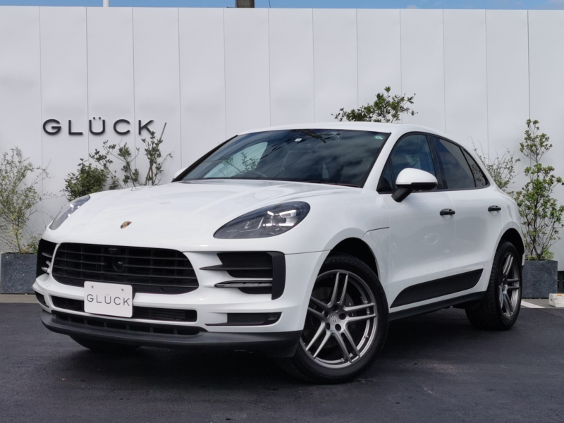 ポルシェ マカン 2.0 PDK 4WD　スポーツクロノPKG エントリー＆ドライブ アダプティブクルコン 20インチアルミホイール ブラインドスポット LEDヘッドライト レーンチェンジアシスト オートリアゲート