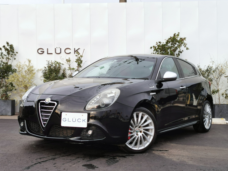 アルファロメオ ジュリエッタ スポルティーバ 1.4　レッドレザー シートヒーター 18インチアルミ バイキセノンヘッドライト ナビゲーション ETC