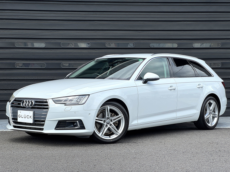アウディ A4アバント A4アバント2.0TFSIスポーツ 禁煙車 Audiプレセンス マトリックスLED 合皮/革コンビシート オーク木目調インパネ バーチャルコックピット プライバシーガラス LEDインテリアライティング パークアシスト 純正OP18AW ダイナミックターンインジケータ ACC