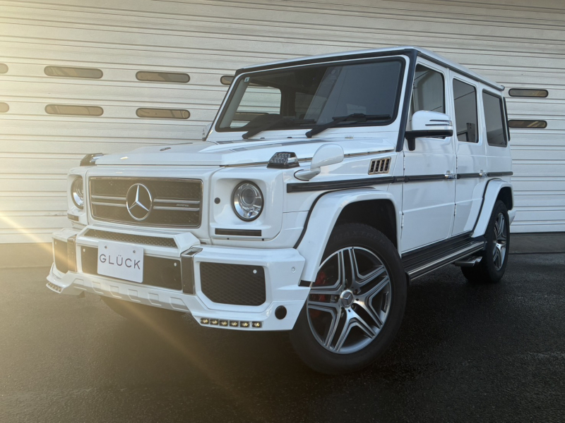 メルセデスベンツ Gクラス AMG    350 ブルーテック／ラグジュアリーパッケージ　スライディングルーフ　本革シート　シートヒーター　7サラウンドシステム（ハーマンカードン製）