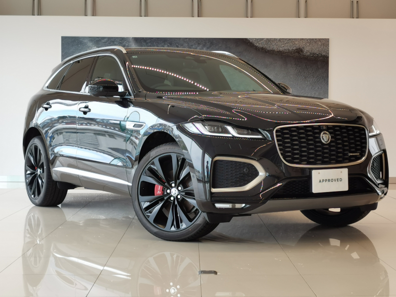 ジャガー F-PACE RダイナミックSE2.0L P250 4WD　禁煙車　サンルーフ コールドクライメートパック リアシーとリモートリリースレバー プライバシーガラス　電子制御エアサス　22インチ(スタイル1020)ブライトエとリモートリリースレバー プライバシーガラス　電子制御エアサス　