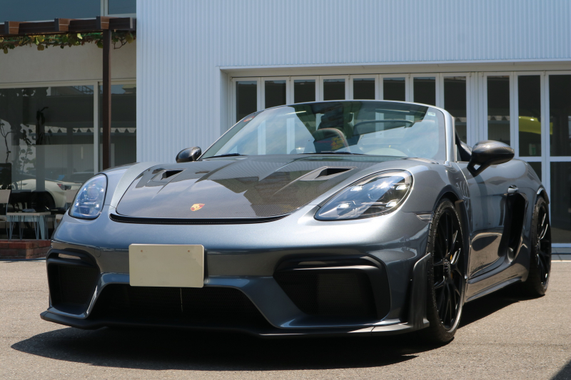 ポルシェ 718スパイダー RS　ヴァイザッハPKG　正規ディ－ラ－車　オプション多数