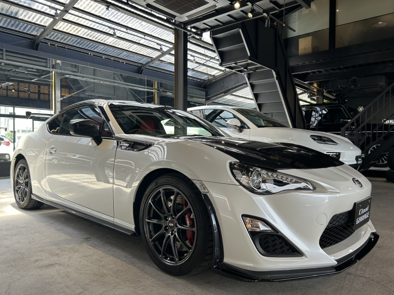 トヨタ 86 GRMN86 100台限定車 カーボンボンネット RECARO製バケットシート