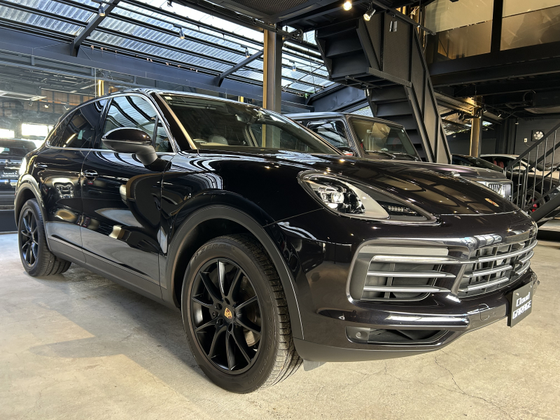 ポルシェ カイエン ベースグレード スポーツクロノ スポーツエグゾースト パノラマルーフ