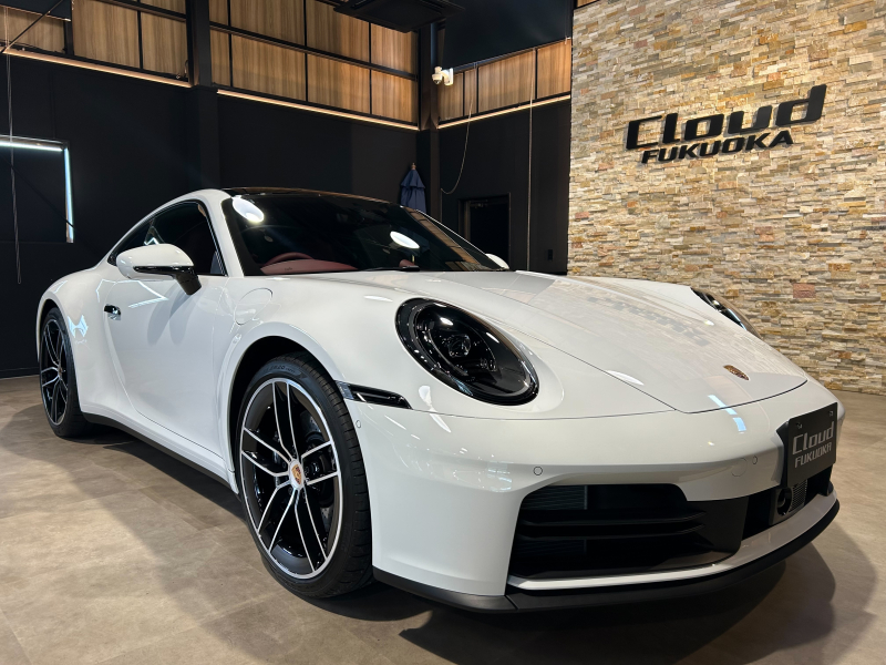 ポルシェ 911(Type992) Carrera 1オーナー 右ハンドル PDK スポーツクロノパッケージ スポーツエグゾーストシステム フロントリフト レザーインテリア OP409.4万円
