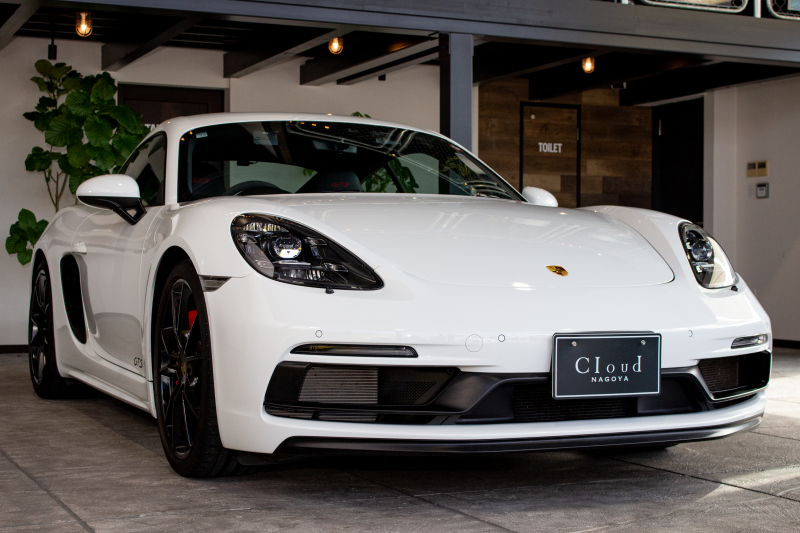 ポルシェ 718 ケイマン GTS　2.5PDK　GTSインテリアパッケージ　LEDヘッドライト(PDLS　Plus)　