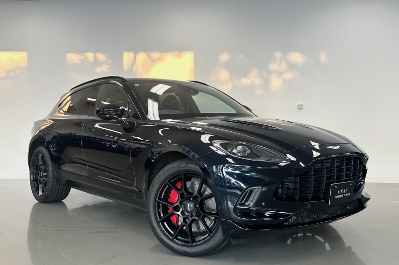 アストンマーティン DBX 550 4.0L V8  RHD   Ultramarine Black  Dark Knight - Semi Aniline