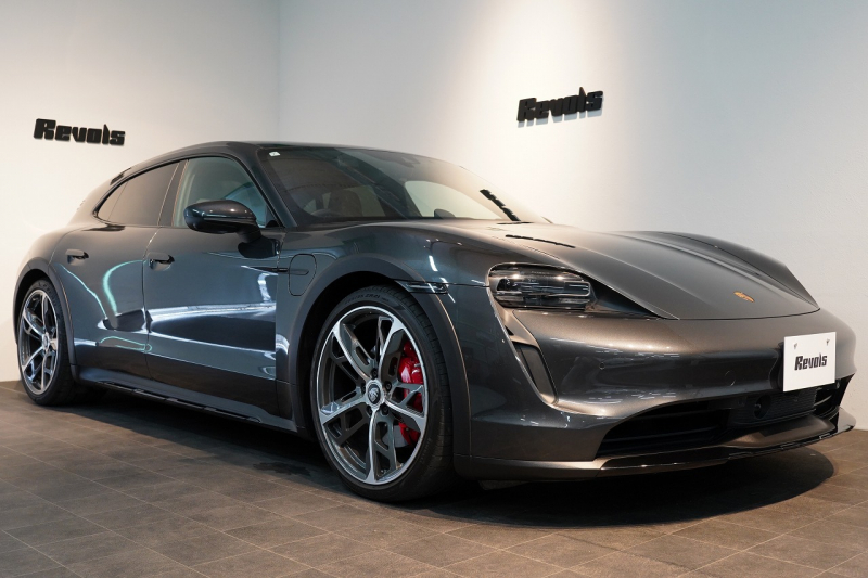 ポルシェ タイカン クロスツーリスモ 4S 1オーナー OP334 スポクロ ツートーンスムースレザー リアアクスルステア パワステプラス パノラマルーフ バルカノグレー