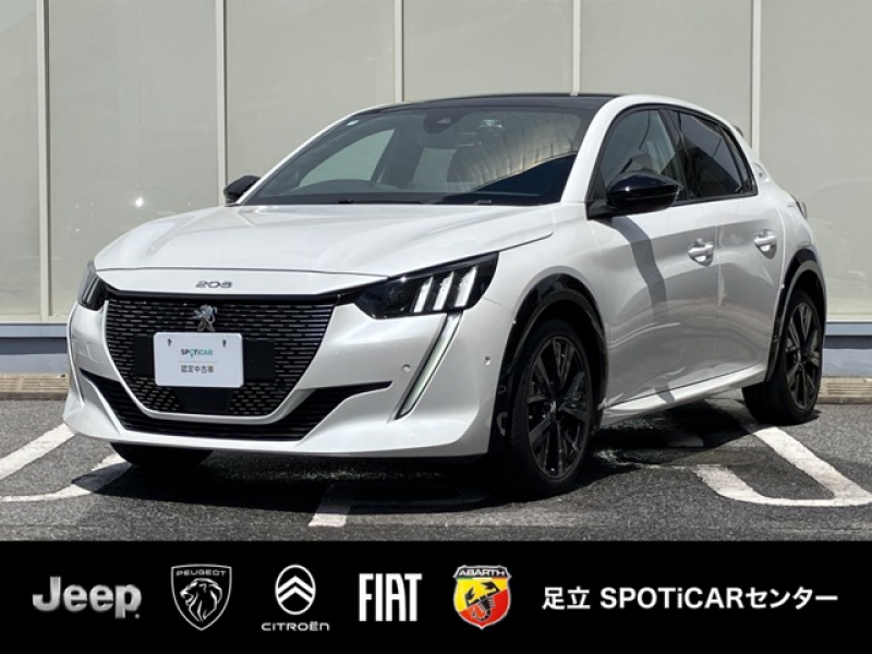 プジョー 208 認定中古車　弊社下取車　ワンオーナー　ガラスルーフ　AppleCarPlay　アクティブクルーズコントロール　ステアリングパドルシフト　ドライブレコーダー　シートヒーター　ワイヤレスチャージ　ETC