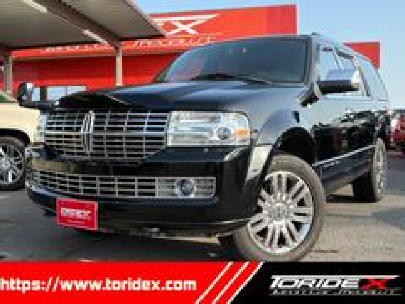 リンカーン ナビゲーター ベースグレード