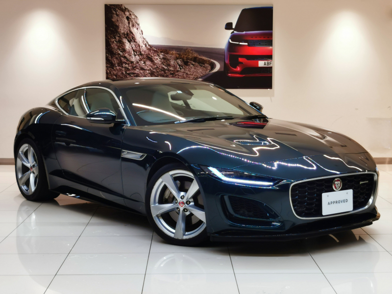 ジャガー Fタイプ Rダイナミック 2.0L P300 1オーナー 白革シート サンルーフ シートヒーター MERIDIANサウンド ステアリングヒーター 20インチアルミホイール インタラクティブドライバーディスプレイ メモリーシート パドルシフト 電動調整ステアリングコラム