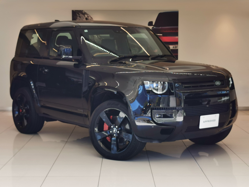ランドローバー ディフェンダー 90 X 3.0L D300 AWD 1オーナー 茶革シート サンルーフ フロントシートヒーター＆クーラー、リアシートヒーター MERIDIANサウンド ヘッドアップディスプレイ ブラックエクステリアパック 22インチアルミホイール センターコンソール急速クーラーBOX