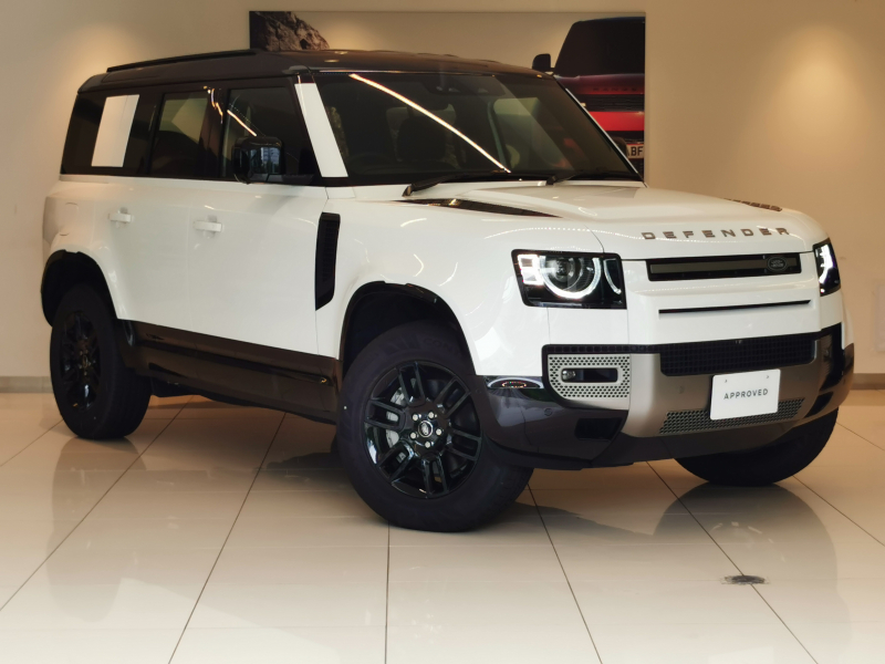 ランドローバー ディフェンダー 110 XダイナミックSE 3.0L D350 AWD 黒シート MERIDIANサウンド 3ゾーンクライメートコントロール インタラクティブドライバーディスプレイ ワイヤレスデバイスチャージング 19インチアルミホイール 空気清浄システムプラス（PM2.5フィルター付き）