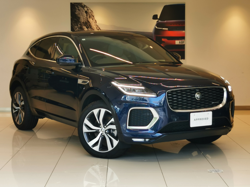 ジャガー E-PACE RダイナミックSE 2.0L D200 AWD 1オーナー 白革シート サンルーフ 全席シートヒーター MERIDIANサウンド インタラクティブドライバーディスプレイ ワイヤレスデバイスチャージング 20インチアルミホイール ステアリングヒーター メモリーシート